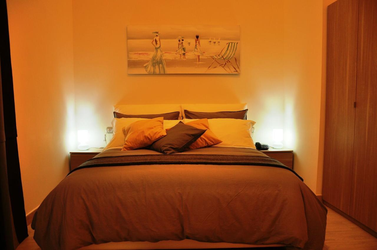 Chiaia 216 Bed & Breakfast Napels